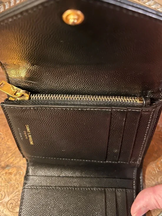 Authentic (YSL) Saint Laurent Mix Matelassé Monogram Short Wallet - Picture 9 of 14